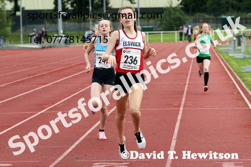 Women and Girls 800 metres, 2021 North Eastern Track and Field Champs., Middesbrough. Photo: David T. Hewitson/Sports for All Pics